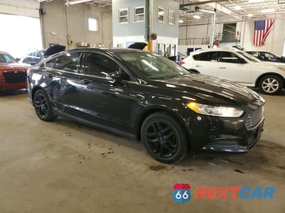 Czwarte zdjęcie samochodu z boku: 2014 FORD FUSION SE VIN:1FA6P0H76E5374801 - miniatura