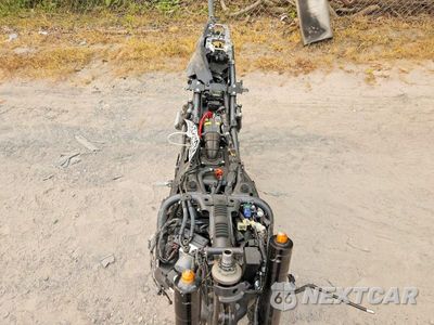 Piąte zdjęcie samochodu w środku: 2024 YAMAHA YZFR7 VIN:JYARM38E4RA009610 - miniatura