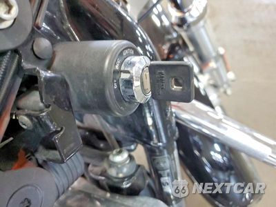 Zdjęcie 8 z 10 samochodu: 2010 HARLEY-DAVIDSON XL883 L VIN:1HD4CR218AC404116 - miniatura