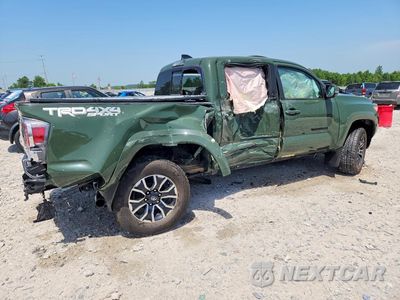 Trzecie zdjęcie samochodu z tyłu: 2021 TOYOTA TACOMA TRD SPORT VIN:5TFCZ5AN3MX280309 - miniatura