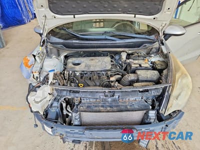 Zdjęcie 11 z 12 samochodu: 2016 KIA RIO LX VIN:KNADM4A34G6553227 - miniatura