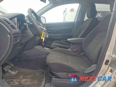 Zdjęcie 7 z 12 samochodu: 2023 MITSUBISHI OUTLANDER SPORT S/SE VIN:JA4ARUAU6PU010211 - miniatura