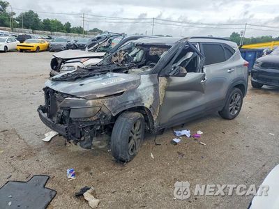 2021 KIA SELTOS S KNDEU2AA5M7128132 - główne zdjęcie licytacji z USA - miniatura