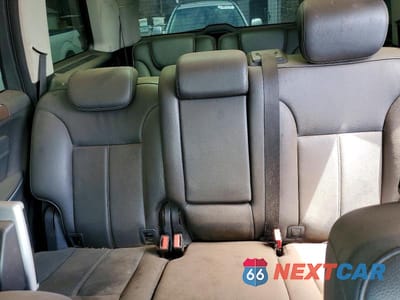 Zdjęcie 10 z 13 samochodu: 2010 MERCEDES-BENZ GL 450 4MATIC VIN:4JGBF7BE1AA581881 - miniatura