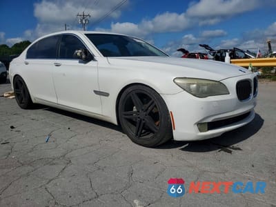 Czwarte zdjęcie samochodu z boku: 2012 BMW 740 LI VIN:WBAKB4C56CC576533 - miniatura