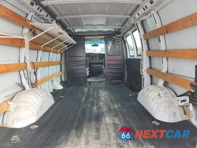 Zdjęcie 10 z 13 samochodu: 2027 CHEVROLET EXPRESS 2500 CARGO DELIVERY VAN VIN:1GCWGAFG5J1907578 - miniatura
