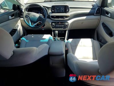 Zdjęcie 8 z 12 samochodu: 2019 HYUNDAI TUCSON SE VIN:KM8J23A42KU888968 - miniatura