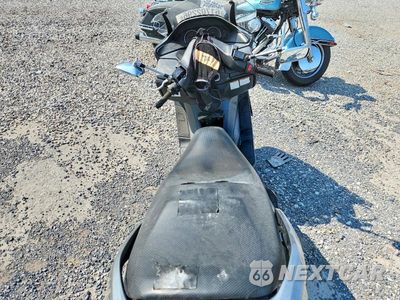 Zdjęcie 6 z 9 samochodu: 2009 SUZUKI AN400 VIN:JS1CK44A592100415 - miniatura