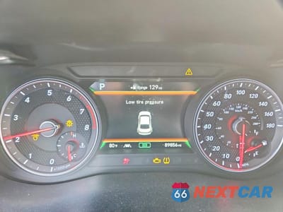 Zdjęcie 9 z 13 samochodu: 2019 GENESIS G70 2.0T ADVANCED VIN:KMTG44LA6KU040160 - miniatura