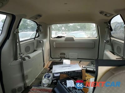 Zdjęcie 10 z 13 samochodu: 2007 DODGE GRAND CARAVAN SXT VIN:2D4GP44LX7R355539 - miniatura