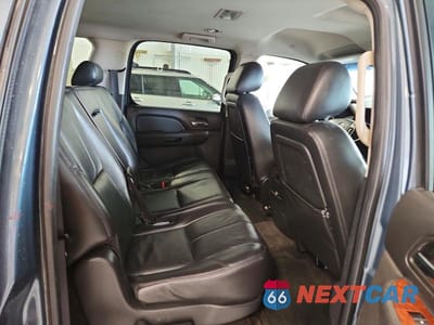 Zdjęcie 11 z 14 samochodu: 2010 GMC YUKON XL K1500 SLT VIN:1GKUKKE32AR259441 - miniatura