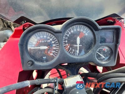 Zdjęcie 7 z 9 samochodu: 2007 KAWASAKI EX250 F VIN:JKAEXMF187DA36043 - miniatura