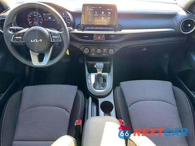 Zdjęcie 8 z 15 samochodu: 2022 KIA FORTE LXS VIN:3KPF24AD4NE464503 - miniatura