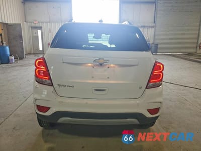 Zdjęcie 6 z 13 samochodu: 2018 CHEVROLET TRAX 1LT VIN:KL7CJPSB8JB650084 - miniatura