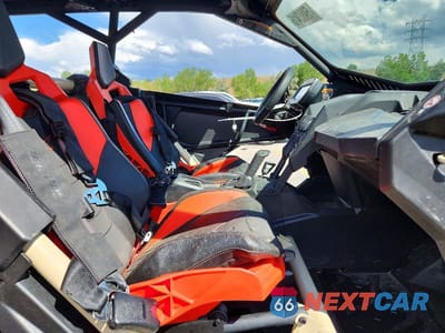 Piąte zdjęcie samochodu w środku: 2023 CAN-AM MAVERICK X3 UTILITY VEHICLE VIN:3JBVNAV21PE001427 - miniatura