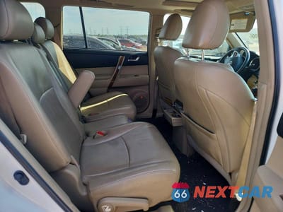 Zdjęcie 10 z 12 samochodu: 2013 TOYOTA HIGHLANDER LIMITED VIN:5TDYK3EH7DS100290 - miniatura