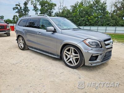 Czwarte zdjęcie samochodu z boku: 2015 MERCEDES-BENZ GL 550 4MATIC VIN:4JGDF7DE6FA595076 - miniatura