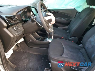 Zdjęcie 7 z 12 samochodu: 2018 CHEVROLET SPARK 1LT VIN:KL8CD6SAXJC439189 - miniatura