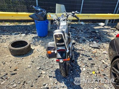 Czwarte zdjęcie samochodu z boku: 1986 HONDA VT1100 C VIN:1HFSC1802GA105384 - miniatura