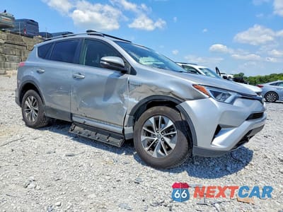 Czwarte zdjęcie samochodu z boku: 2018 TOYOTA RAV4 HYBRID XLE VIN:JTMRJREV1JD222957 - miniatura