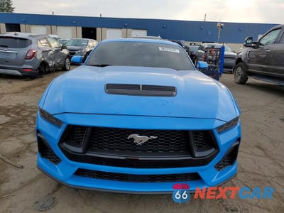 Piąte zdjęcie samochodu w środku: 2025 FORD MUSTANG GT VIN:1FA6P8CF3S5410369 - miniatura