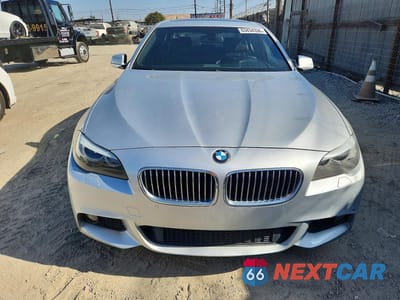 Piąte zdjęcie samochodu w środku: 2011 BMW 528 I VIN:WBAFR1C50BC742880 - miniatura
