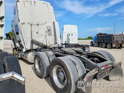 Drugie zdjęcie samochodu z przodu: 2001 PETERBILT 387 SEMI TRUCK VIN:1XP7DB9XX1D559417 - miniatura