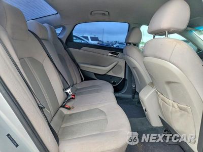 Zdjęcie 10 z 13 samochodu: 2018 HYUNDAI SONATA SE VIN:5NPE24AF2JH674262 - miniatura
