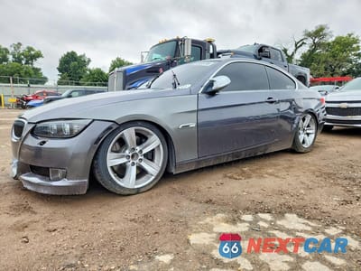2007 BMW 335 I WBAWB73507P038685 - główne zdjęcie licytacji z USA - miniatura
