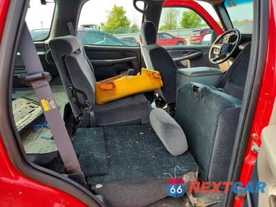 Zdjęcie 11 z 13 samochodu: 2002 GMC YUKON VIN:1GKEK13Z72J243970 - miniatura