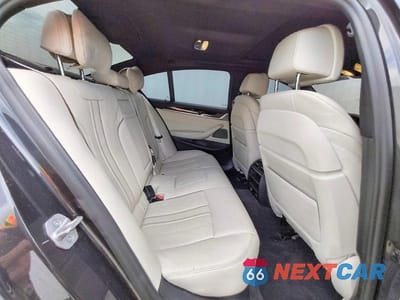 Zdjęcie 10 z 13 samochodu: 2020 BMW 530 I VIN:WBAJR3C00LCE55117 - miniatura