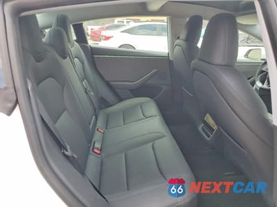 Zdjęcie 10 z 13 samochodu: 2025 TESLA MODEL 3 VIN:5YJ3E1EA1SF925316 - miniatura