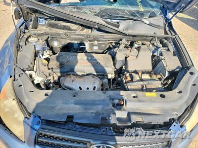 Zdjęcie 11 z 12 samochodu: 2006 TOYOTA RAV4 BASE VIN:JTMBD33V266001615 - miniatura