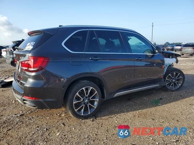 Trzecie zdjęcie samochodu z tyłu: 2018 BMW X5 XDRIVE35I VIN:5UXKR0C50J0X88607 - miniatura