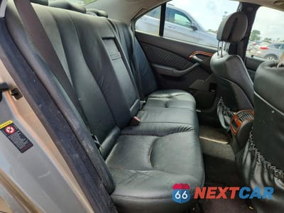 Zdjęcie 10 z 12 samochodu: 2006 MERCEDES-BENZ S 350 VIN:WDBNF67J26A479108 - miniatura