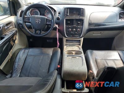 Zdjęcie 8 z 12 samochodu: 2019 DODGE GRAND CARAVAN SXT VIN:2C4RDGCG0KR774545 - miniatura