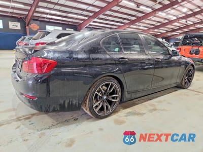 Trzecie zdjęcie samochodu z tyłu: 2014 BMW 535 D VIN:WBAXA5C54ED689389 - miniatura