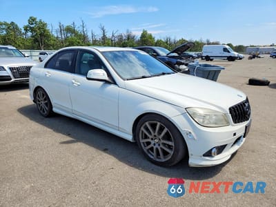 Czwarte zdjęcie samochodu z boku: 2010 MERCEDES-BENZ C 300 4MATIC VIN:WDDGF8BBXAF451256 - miniatura