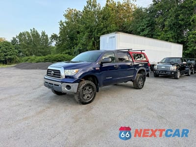 Drugie zdjęcie samochodu z przodu: 2007 TOYOTA TUNDRA CREWMAX SR5 VIN:5TBDV54167S462078 - miniatura