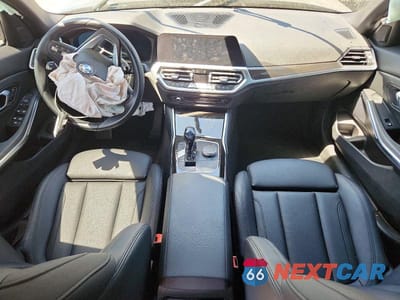 Zdjęcie 8 z 12 samochodu: 2021 BMW 330E VIN:3MW5P7J0XM8C14589 - miniatura