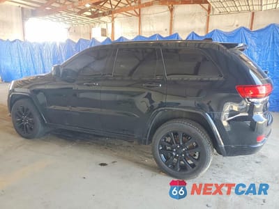 Drugie zdjęcie samochodu z przodu: 2018 JEEP GRAND CHEROKEE LAREDO VIN:1C4RJFAG6JC202988 - miniatura