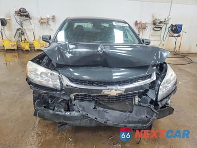 Piąte zdjęcie samochodu w środku: 2014 CHEVROLET MALIBU 1LT VIN:1G11C5SL2EF143299 - miniatura