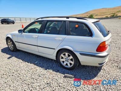 Drugie zdjęcie samochodu z przodu: 2002 BMW 325 XIT VIN:WBAEP33472PF00748 - miniatura