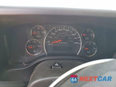 Zdjęcie 9 z 13 samochodu: 2025 CHEVROLET EXPRESS G2500 VIN:1GCWGAFP7S1113098 - miniatura