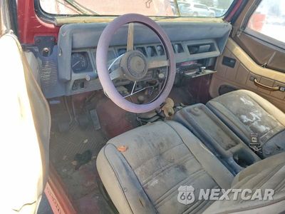 Zdjęcie 8 z 12 samochodu: 1988 JEEP WRANGLER S VIN:2BCHV81S5JB544465 - miniatura