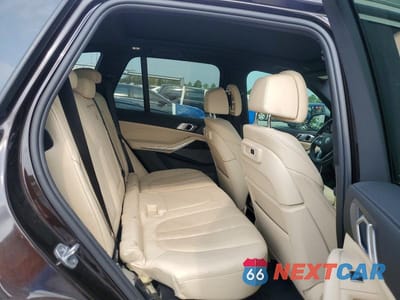Zdjęcie 11 z 14 samochodu: 2021 BMW X5 XDRIVE40I VIN:5UXCR6C05M9F89227 - miniatura