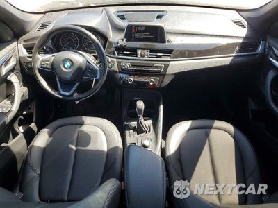Zdjęcie 8 z 12 samochodu: 2017 BMW X1 SDRIVE28I VIN:WBXHU7C3XH5H37779 - miniatura