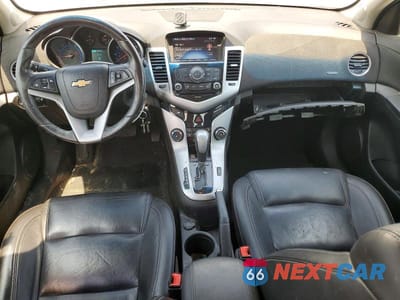 Zdjęcie 8 z 12 samochodu: 2019 CHEVROLET CRUZE LT VIN:1G1PE5SB3F7182099 - miniatura