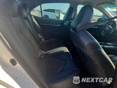 Zdjęcie 10 z 13 samochodu: 2019 TOYOTA CAMRY SE VIN:4T1B11HK4KU746847 - miniatura