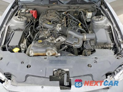 Zdjęcie 11 z 12 samochodu: 2011 FORD MUSTANG VIN:1ZVBP8AM3B5166620 - miniatura